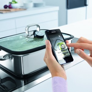 Soll ab Juli 2013 im Handel erhältlich sein: der WMF Vitalis mit app-gestütztem Kochassistenten. (Bild: WMF) 